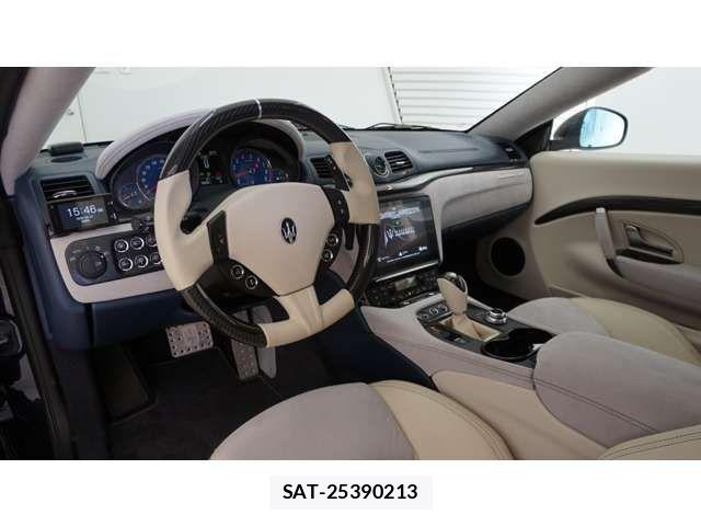 Maserati GRANTURISMO 2019-06 8880620-8