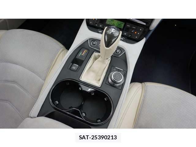 Maserati GRANTURISMO 2019-06 8880620-9