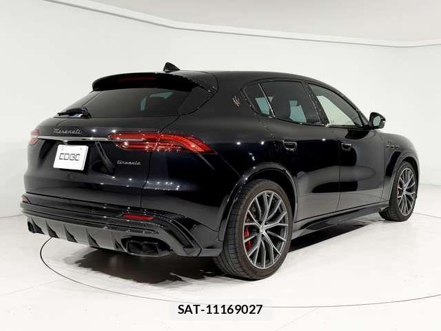 Maserati Grecale 2023-01 1102230-14