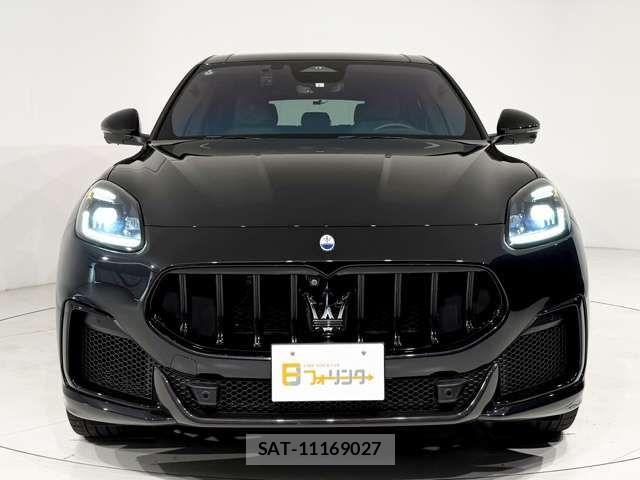 Maserati Grecale 2023-01 1102230-18