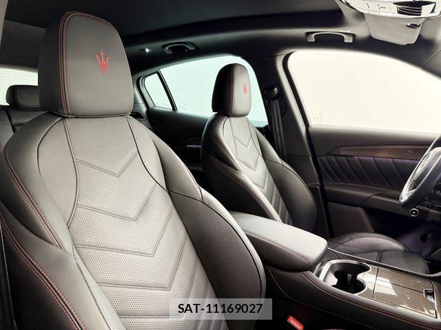 Maserati Grecale 2023-01 1102230-21