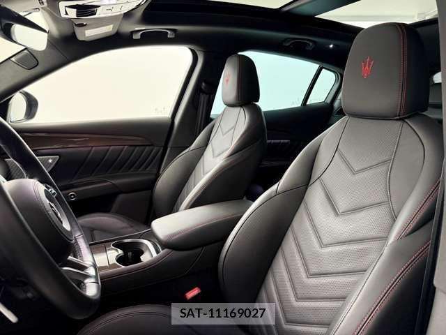 Maserati Grecale 2023-01 1102230-3