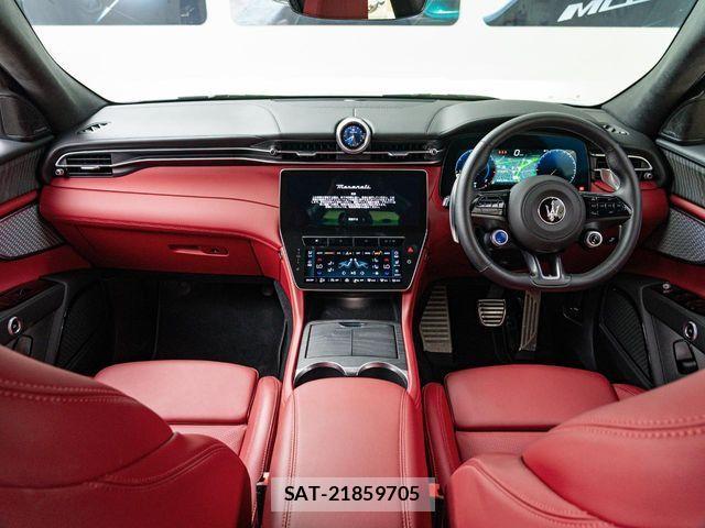 Maserati Grecale 2024-12 1182350-4