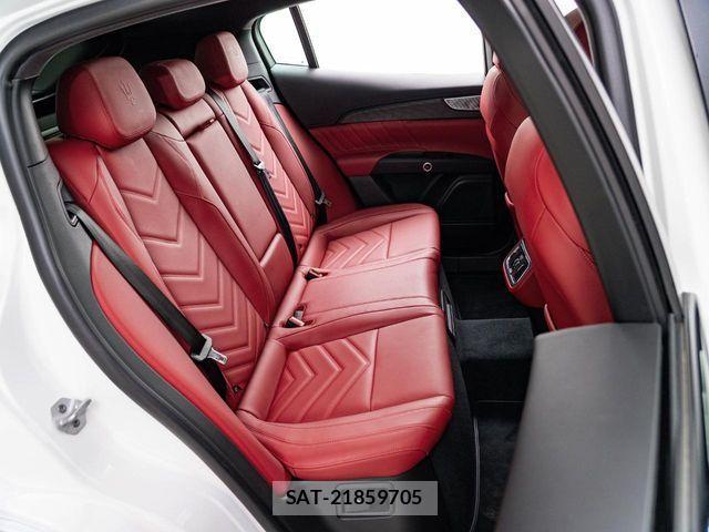 Maserati Grecale 2024-12 1182350-8