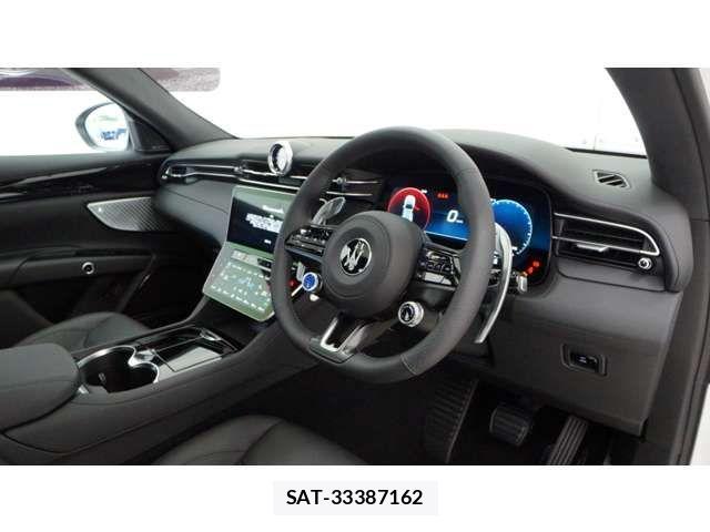 Maserati Grecale 2025-06 1182353-8