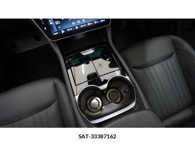 Maserati Grecale 2025-06 1182353-9