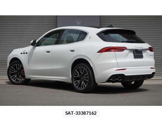 Maserati Grecale 2025-06 1182353-2