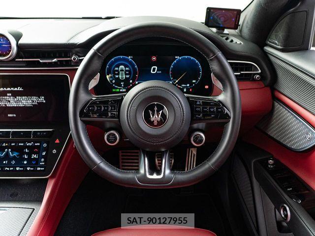 Maserati Grecale 2023-12 1413352-11
