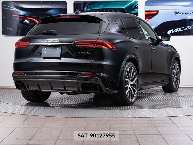 Maserati Grecale 2023-12 1413352-3