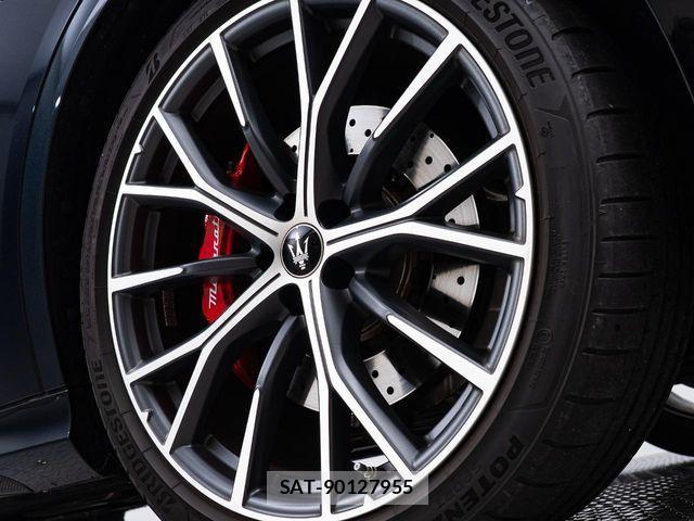 Maserati Grecale 2023-12 1413352-8