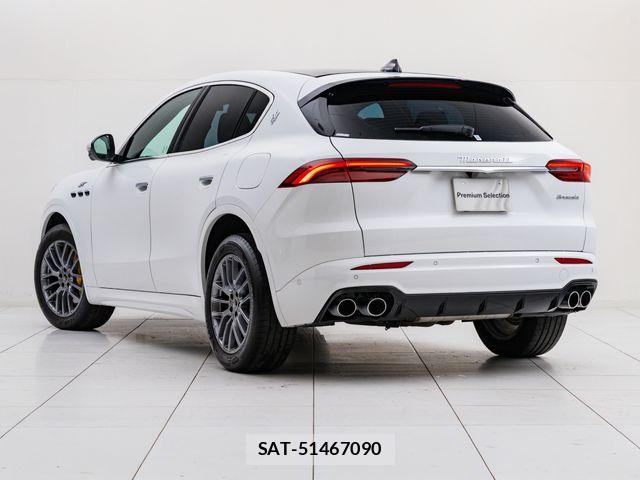 Maserati Grecale 2023-06 1489455-9