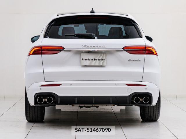 Maserati Grecale 2023-06 1489455-10