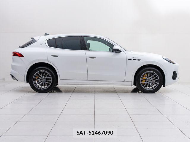 Maserati Grecale 2023-06 1489455-12
