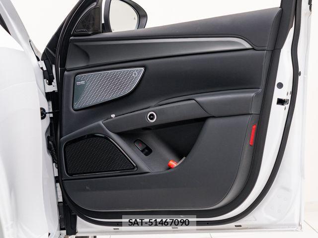Maserati Grecale 2023-06 1489455-17