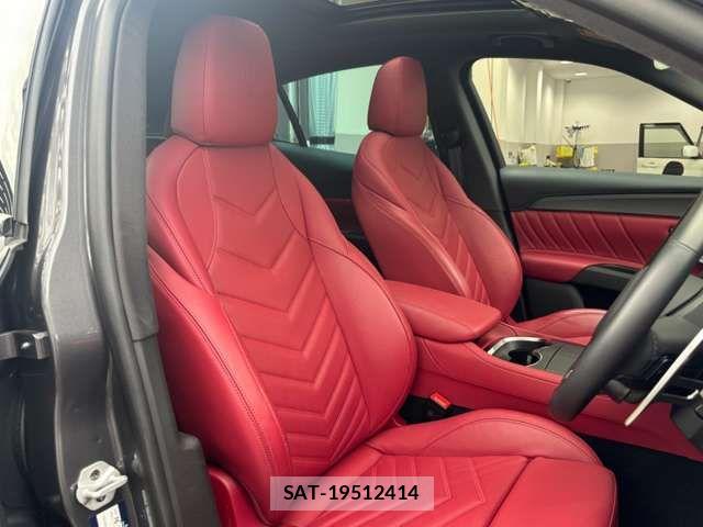 Maserati Grecale 2023-10 1586213-11