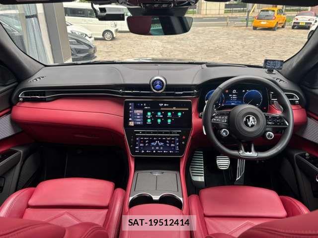 Maserati Grecale 2023-10 1586213-3