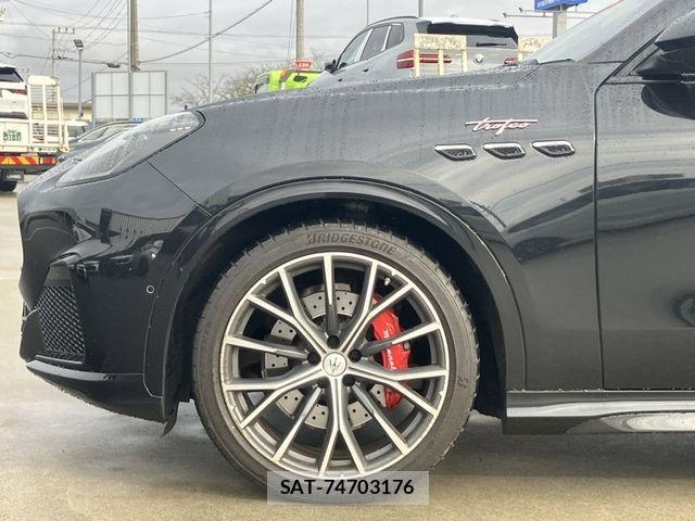 Maserati Grecale 2023-09 2249037-12