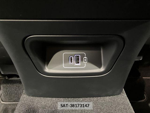 Maserati Grecale 2024-05 2350647-16