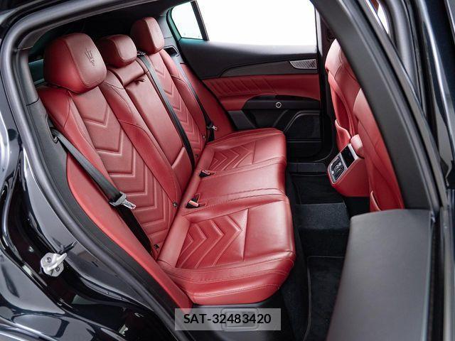 Maserati Grecale 2024-01 3378573-9
