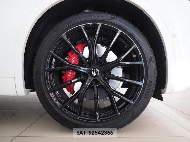 Maserati Grecale 2025-03 3378576-6
