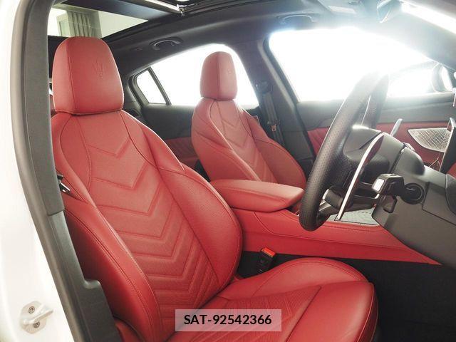 Maserati Grecale 2025-03 3378576-7