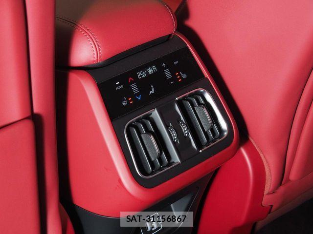 Maserati Grecale 2024-06 3378578-12