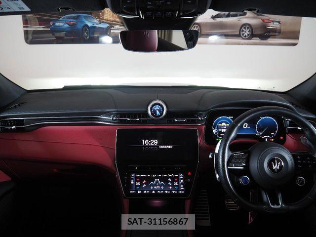 Maserati Grecale 2024-06 3378578-4
