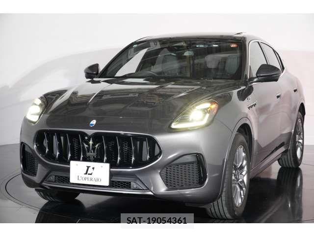 Maserati Grecale 2023-07 4176148-9