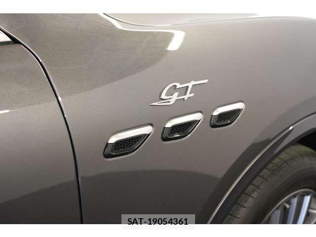 Maserati Grecale 2023-07 4176148-5