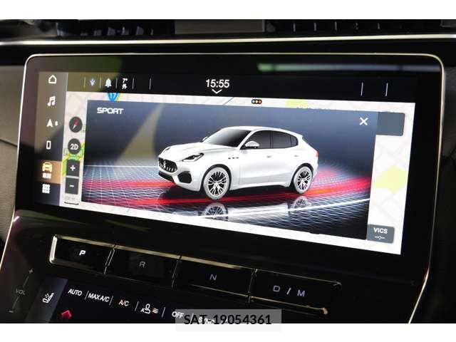Maserati Grecale 2023-07 4176148-7