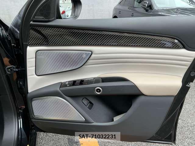 Maserati Grecale 2025-01 4965880-13