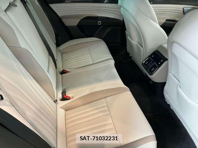 Maserati Grecale 2025-01 4965880-19
