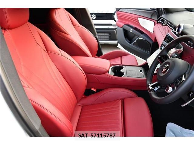 Maserati Grecale 2023-08 5871372-9