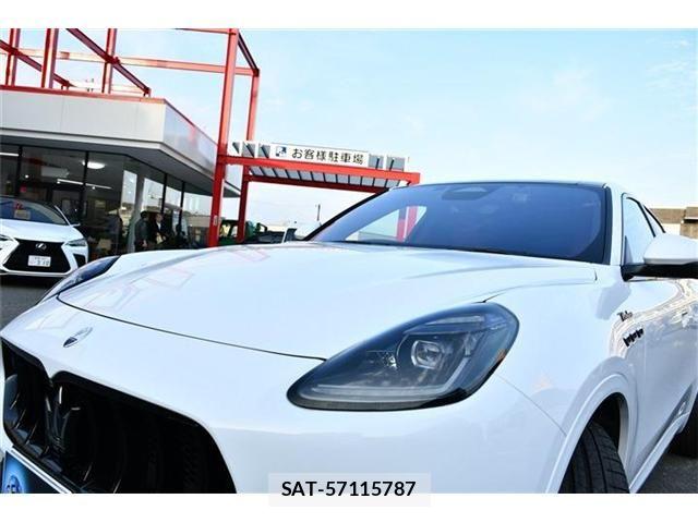Maserati Grecale 2023-08 5871372-17