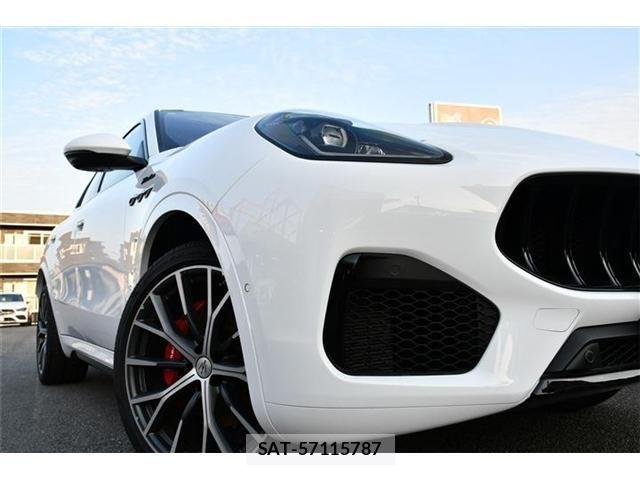 Maserati Grecale 2023-08 5871372-21