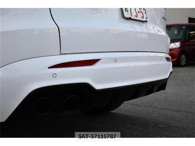 Maserati Grecale 2023-08 5871372-27