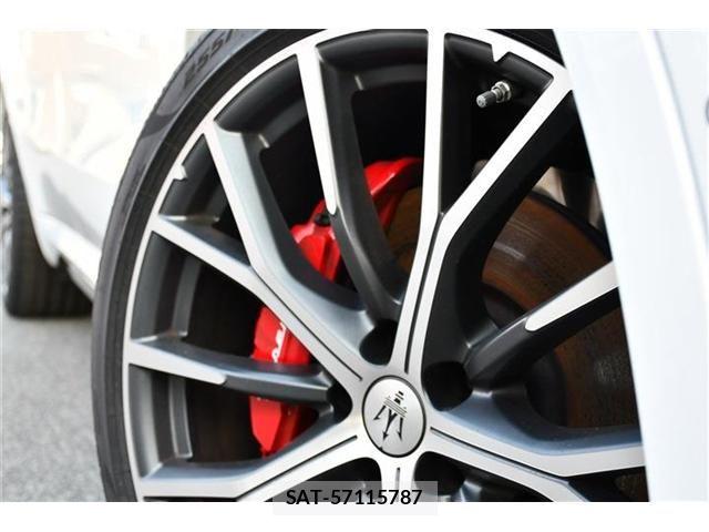 Maserati Grecale 2023-08 5871372-4