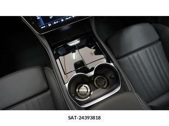 Maserati Grecale 2025-12 6012242-9