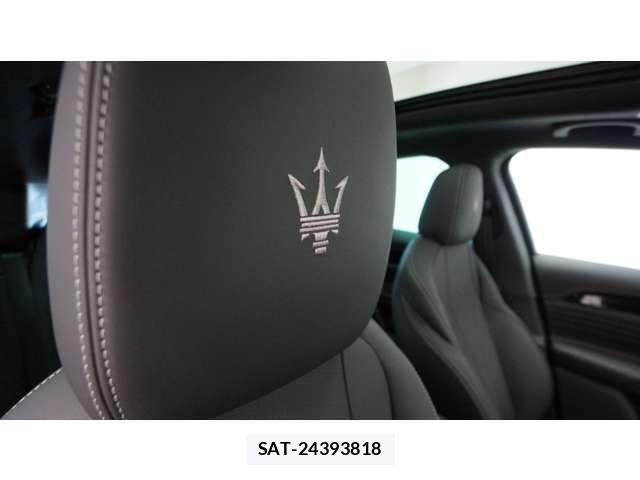Maserati Grecale 2025-12 6012242-14