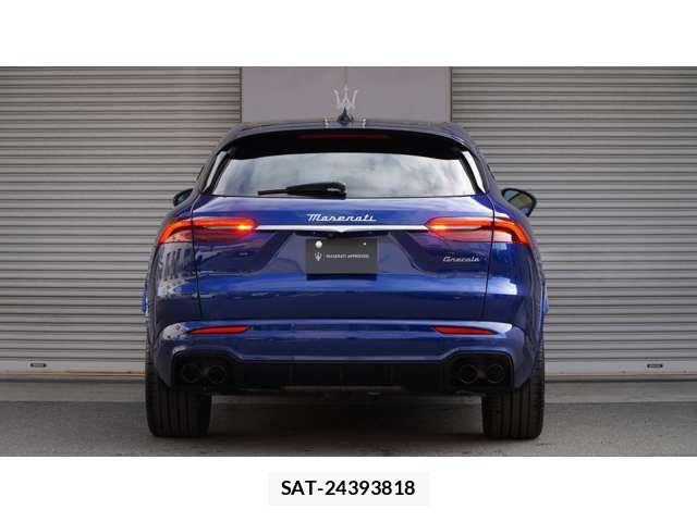 Maserati Grecale 2025-12 6012242-3