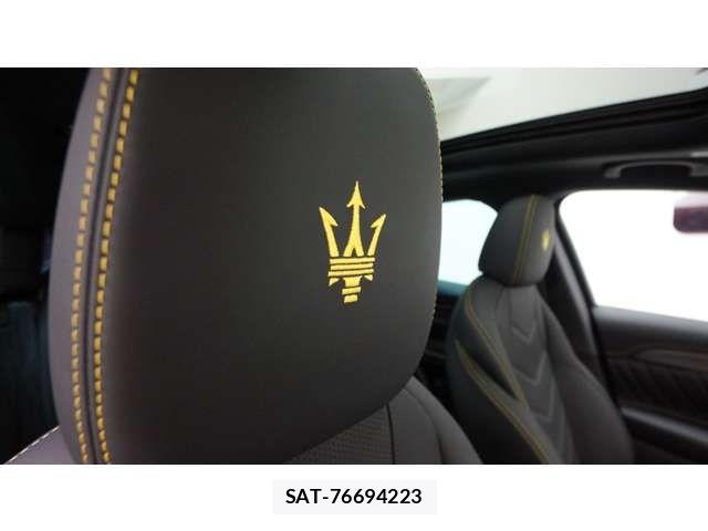 Maserati Grecale 2025-12 6012240-14
