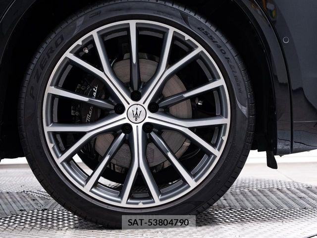 Maserati Grecale 2024-03 6216605-9