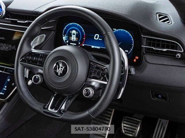 Maserati Grecale 2024-03 6216605-10