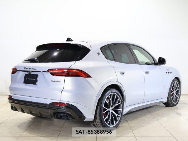 Maserati Grecale 2023-11 6613012-1