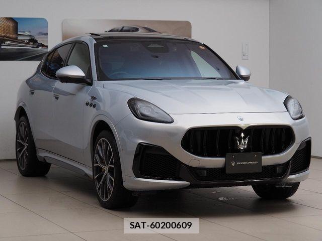 Maserati Grecale 2023-12 6815788-15