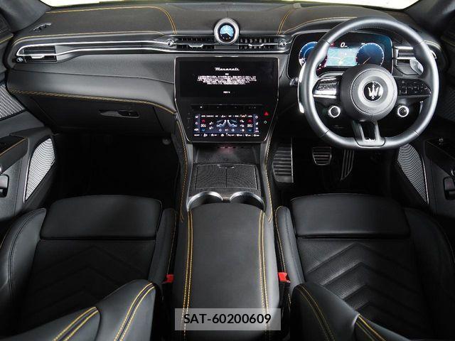 Maserati Grecale 2023-12 6815788-4