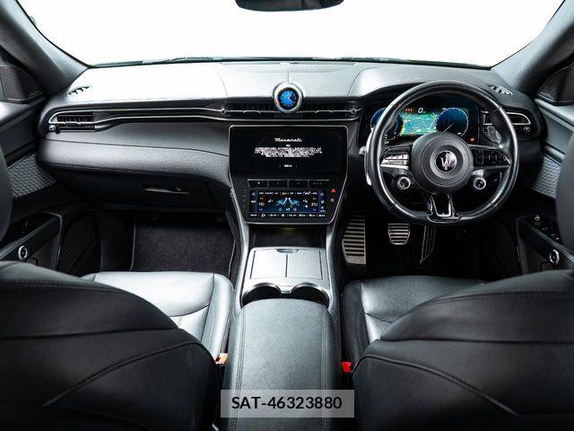 Maserati Grecale 2023-11 7020827-3