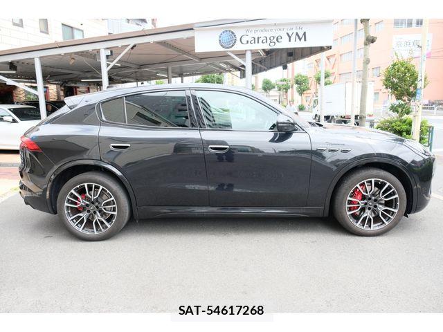 Maserati Grecale 2023-07 7328176-6