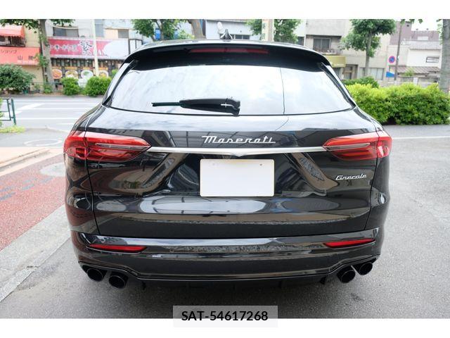 Maserati Grecale 2023-07 7328176-8