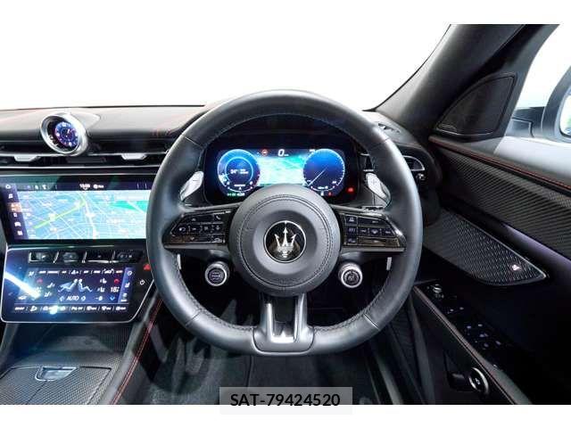 Maserati Grecale 2023-11 7358615-14
